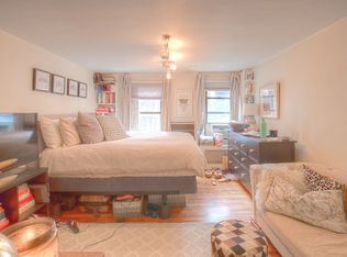 210 Sullivan St #5, New York, NY 10012