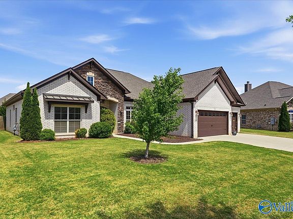 2nd image of 7605 Summerdawn Dr SE