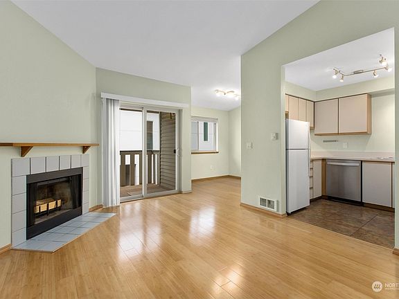 2nd image of 18200 73rd Avenue NE #B302