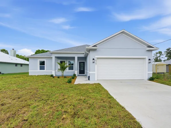 7825 92nd Court, Vero Beach, FL 32967