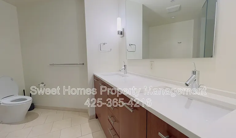 500 106th Ave NE #2207 — Photo 7