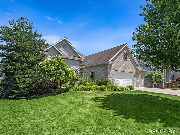 4th image of 6100 Sunningdale Dr