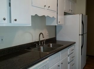 2061 NW 90th St, Clive, IA 50325