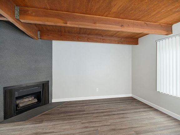 4th image of 1714 T St #4