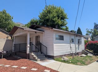 308 1/2 Grove St, Sierra Madre, CA 91024