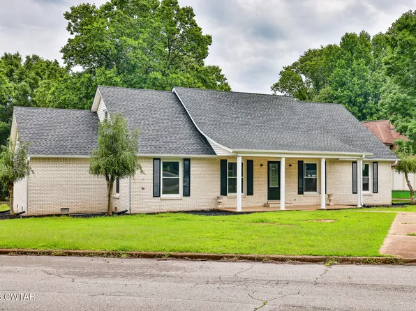 21 Broadfield Mnr, Trenton, TN 38382