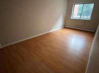 14804 35th Ave, Flushing, NY 11354