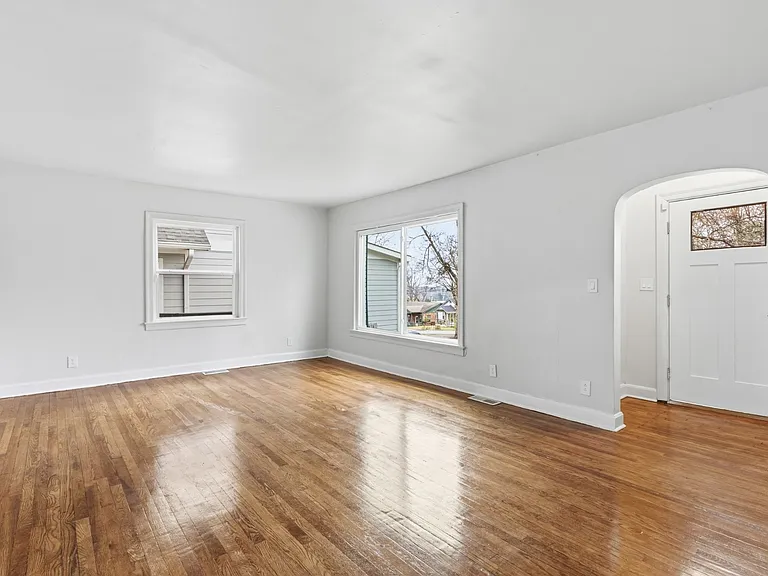 414 Patterson St — Photo 5
