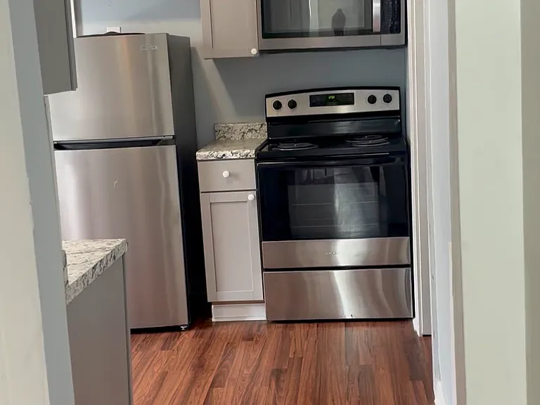 1112 Appleton Ave #B — Photo 15