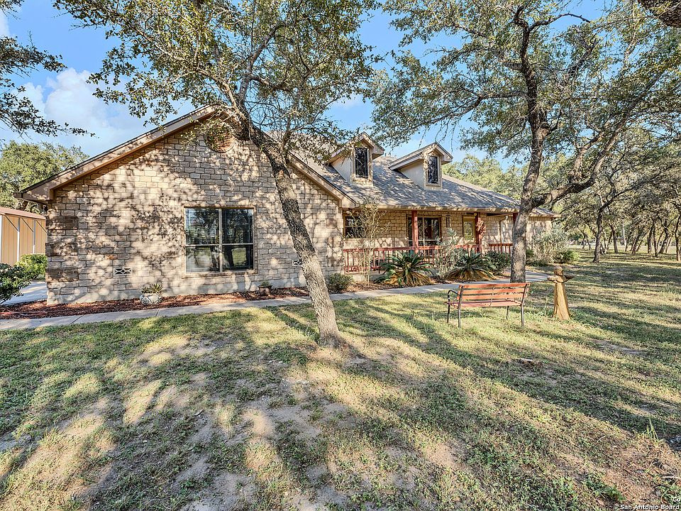 1st image of 212 LEGACY TRAIL DR
