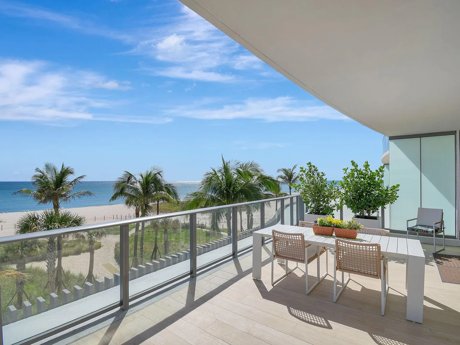 2 bed, 2.5 bath, $15,000 — Photo 4