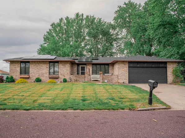 206 Birch St, Ursa, IL 62376