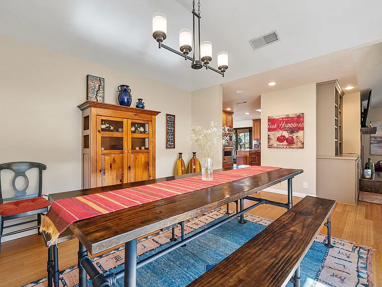 604 Rolling Green Dr — Photo 22