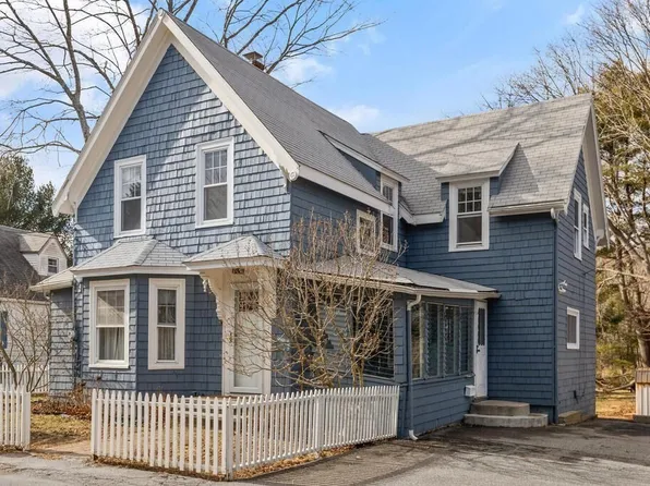 118 Magnolia Ave, Gloucester, MA 01930