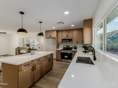 4050 E SACATON Street, Phoenix, AZ, 85044