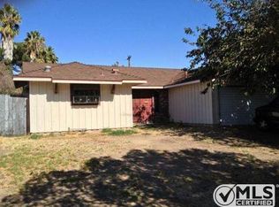 15839 Simonds St, Granada Hills, CA 91344