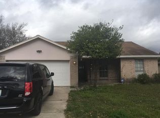 12826 Middlesbrough Ln, Houston, TX 77066