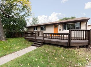410 Shady Ln, Bismarck, ND 58501