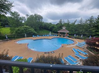 103-1926 Hunting Lake Ct #103, Saint Louis, MO 63122