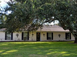 17393 Wise Rd, Winnie, TX 77665