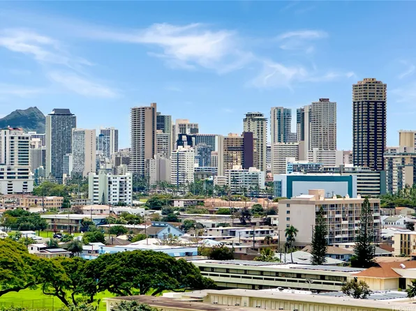 1315 Kalakaua Ave APT 1110, Honolulu, HI 96826