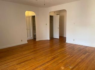 357 E 201st St APT 5C, Bronx, NY 10458