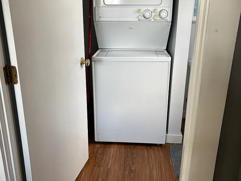 108 Hills Beach Rd — Photo 7
