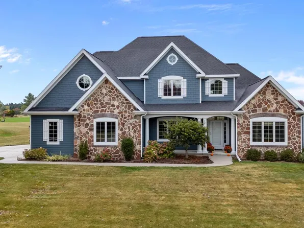 280 Settlers CIRCLE, Sheboygan Falls, WI 53085