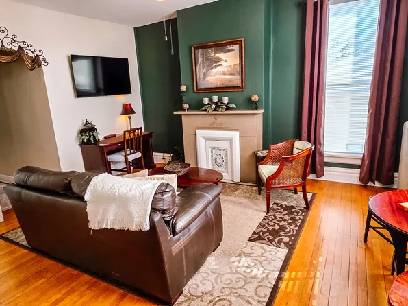 319 S Main St, Janesville, WI 53545