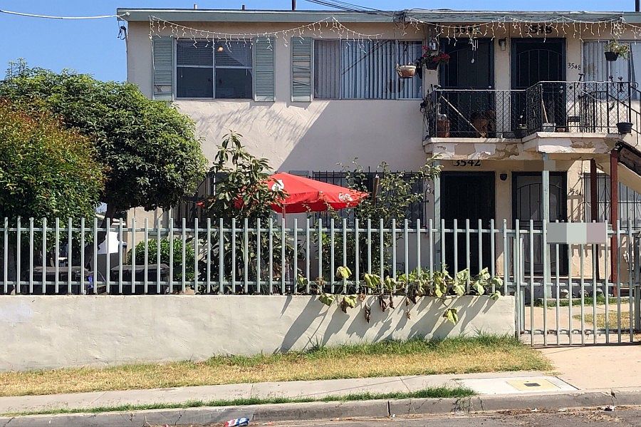 1st image of 3542 Webster Ave