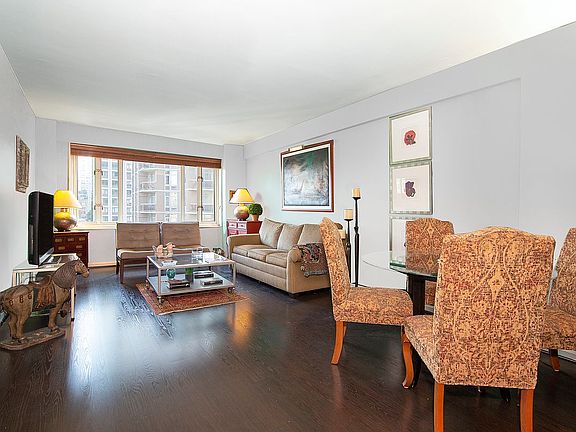 2nd image of 166 E 63rd St APT 10D