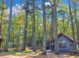 873 Middle Rd, La Pointe, WI 54850