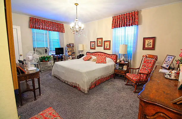 Sold by Karpoff Affiliates | media 21