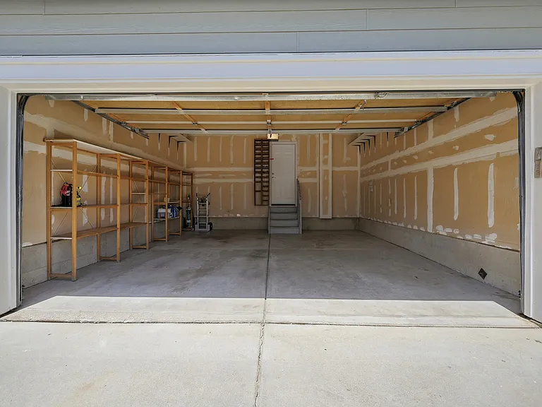 1820 Falcon Ridge Dr — Photo 19