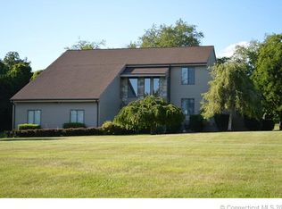 11 Dairy Hill Rd, New Milford, CT 06776