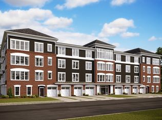 3702 Havertill Ln UNIT 402, Woodbridge, VA 22193