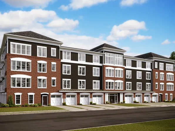 3700 Havertill Ln #406, Woodbridge, VA 22193