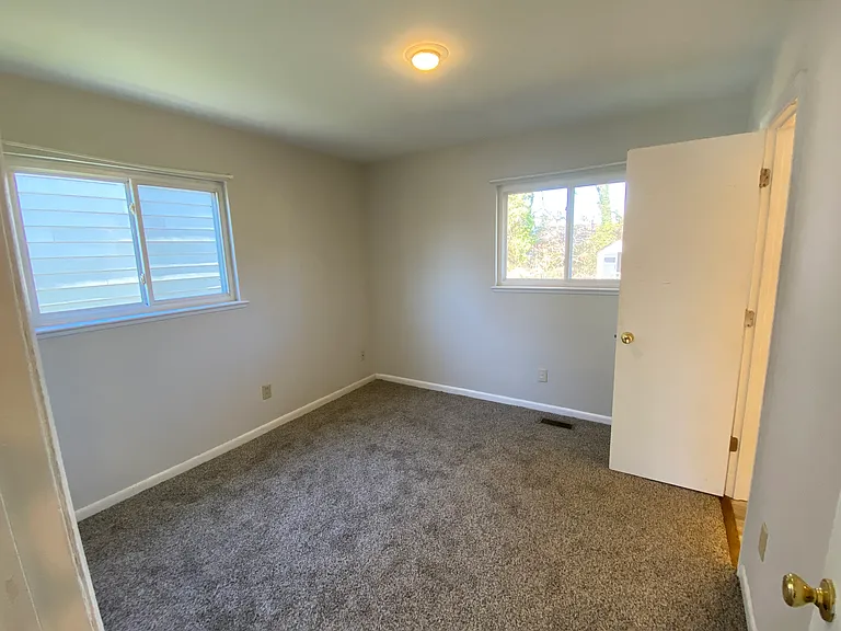 2053 Richard Ave — Photo 20