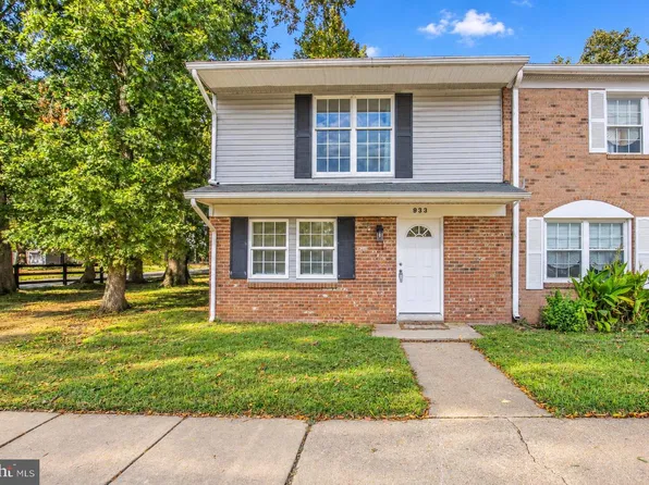 933 Bellows Ave, Fredericksburg, VA 22405