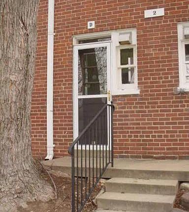 5th image of 2 Auburn Ct #2D