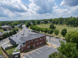 912 S Braddock St, Winchester, VA 22601