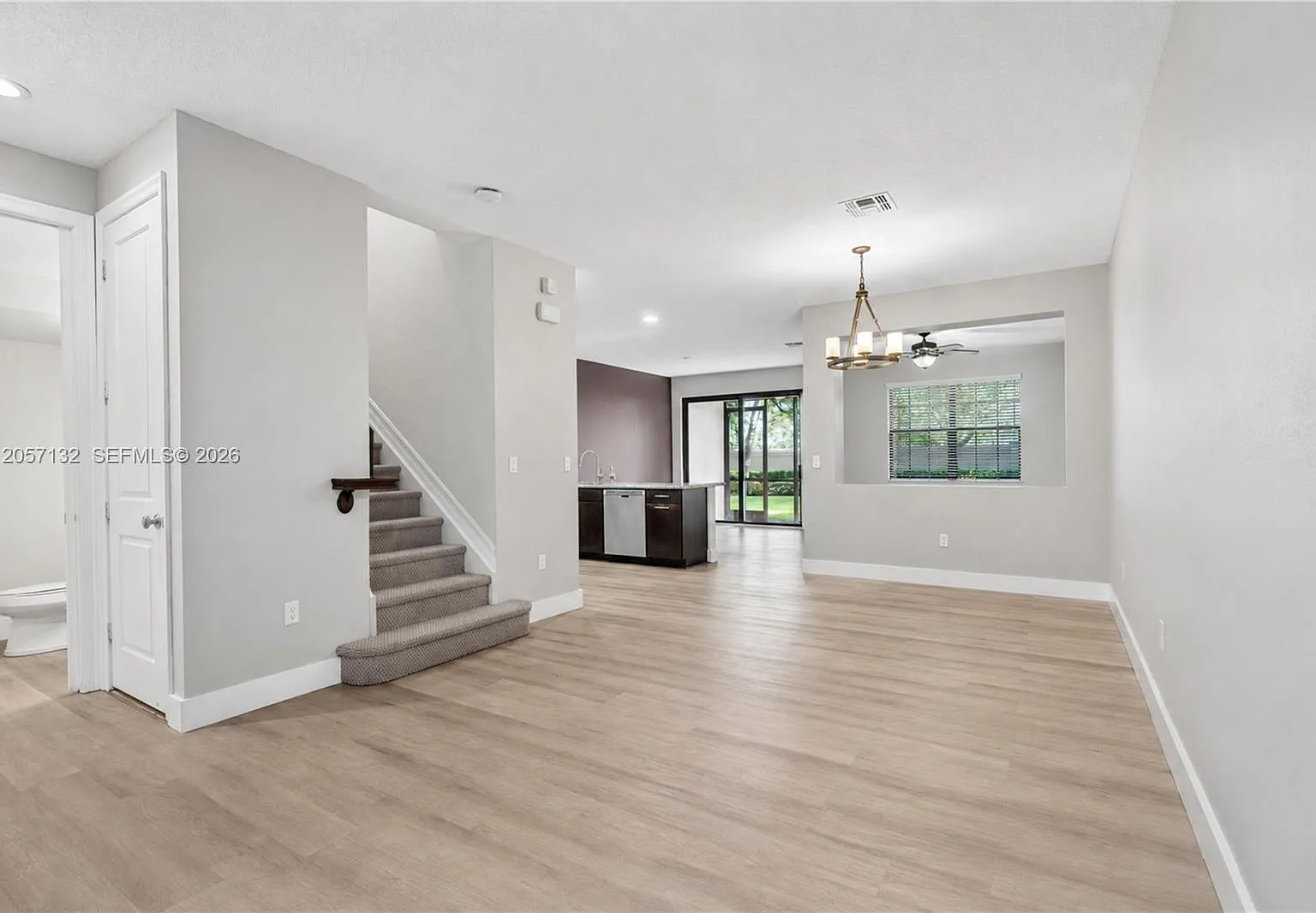 Sunburst Properties Devel — Photo 4