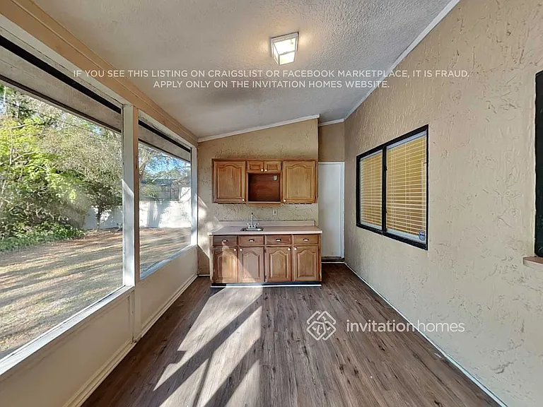 6265 Indian Meadow St — Photo 19