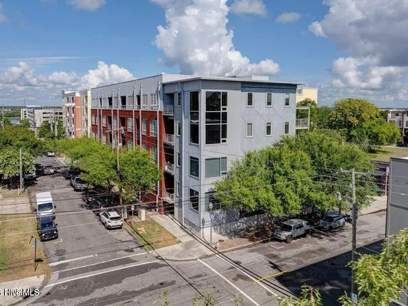 801 N 4th Street Apt 204, Wilmington, NC 28401