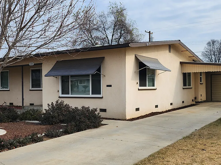 1260 S Klein Ave — Photo 24