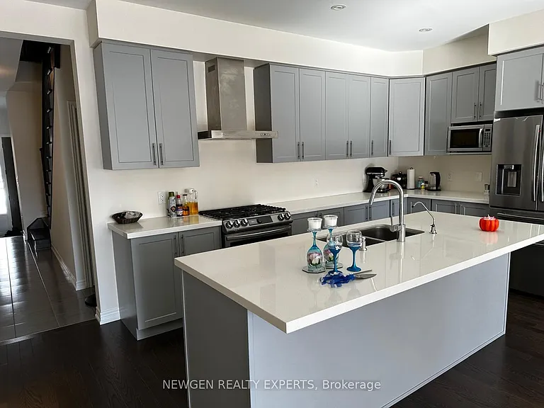 17 Stonehill Ave — Photo 9