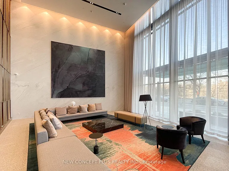 585 Bloor St E #1718 — Photo 35