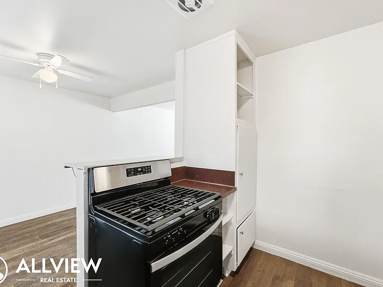 3410 West Olinda Lane — Photo 9