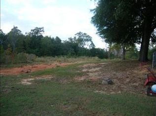 16 Riverview Dr #C, Newton, AL 36352