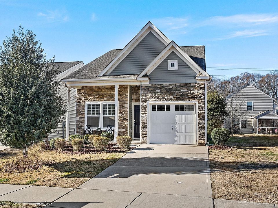 1st image of 5214 Crystal Lakes Dr
